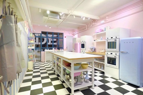 Bánh mô phỏng - Cứu cánh thời COVID-19