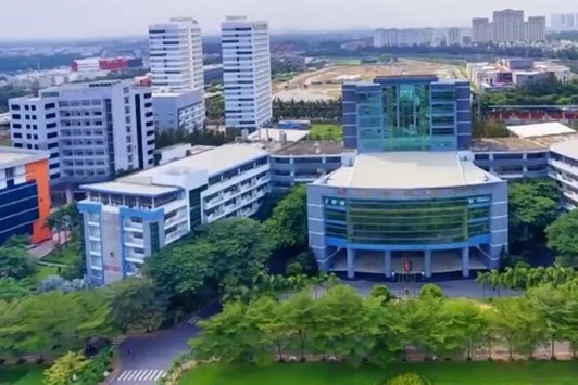 Cách chức tất cả các chức vụ trong Đảng với Hiệu trưởng Trường Đại học Tôn Đức Thắng