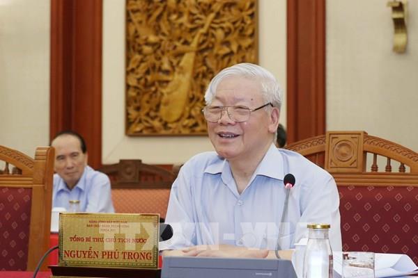 Bộ Chính trị làm việc với Ban Thường vụ Thành ủy Hà Nội