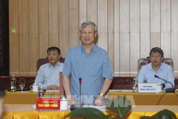 Bộ Chính trị làm việc về chuẩn bị đại hội các đảng bộ trực thuộc Trung ương