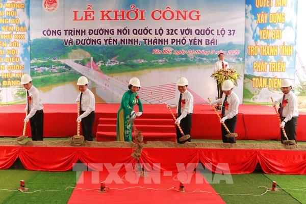 Khởi công xây dựng đường kết nối thành phố Yên Bái với quốc lộ liên tỉnh