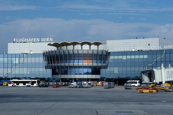 Sân bay quốc tế Vienna trang bị dịch vụ chatbot trí tuệ nhân tạo