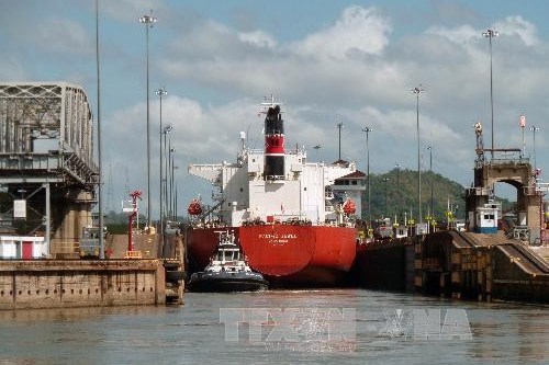 Kênh đào Panama đạt doanh thu kỷ lục dù hạn hán