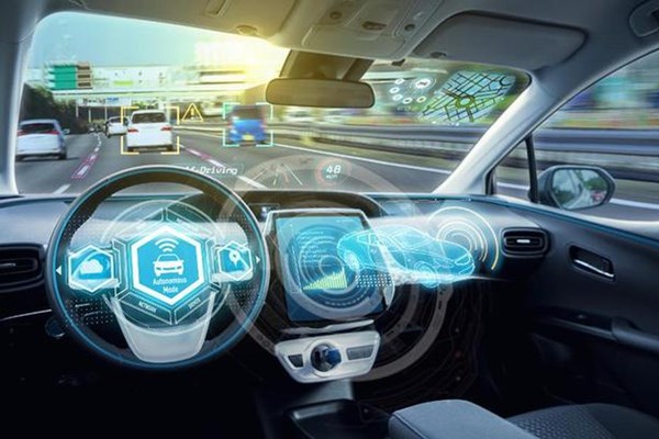  Công ty con của Intel và doanh nghiệp UAE hợp tác phát triển xe ô tô tự lái