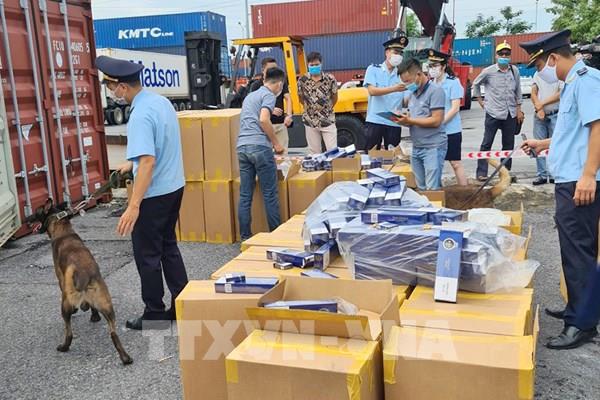 Phát hiện số lượng lớn thuốc lá giả mạo nhãn hiệu