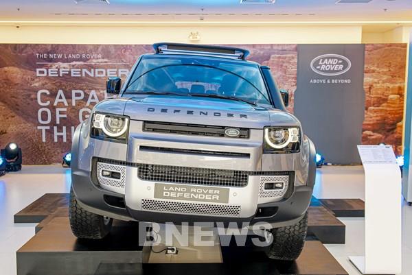 Land Rover Defender hoàn toàn mới đã được giới thiệu đến khách hàng Hà Nội