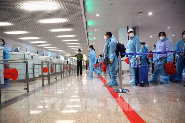 10 quận, huyện ở Hà Nội cung cấp tài liệu phục vụ điều tra vụ "chuyến bay giải cứu"