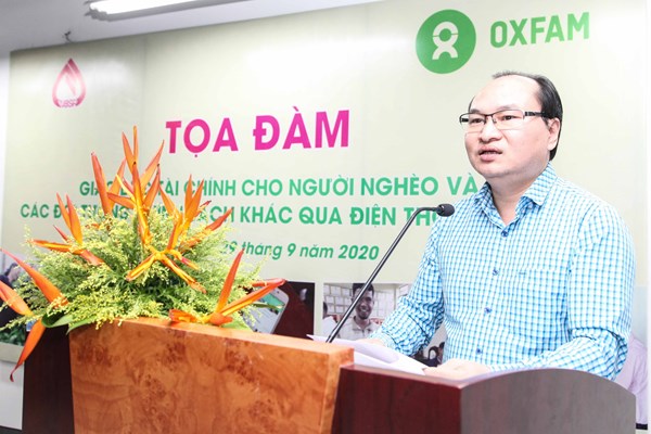 Giúp người nghèo tiếp cận dịch vụ tài chính qua điện thoại di động