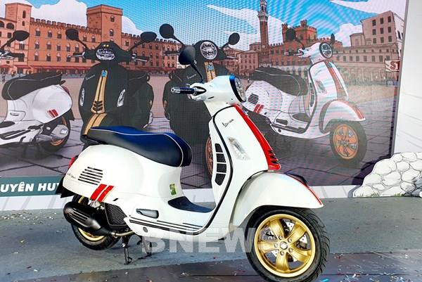 Bảng giá xe máy Vespa tháng 10/2020, thêm bộ đôi Sprint & GTS “Racing Sixties”