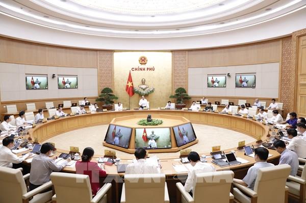 Thủ tướng Nguyễn Xuân Phúc: Tình hình kinh tế xã hội đang ngày càng tốt hơn