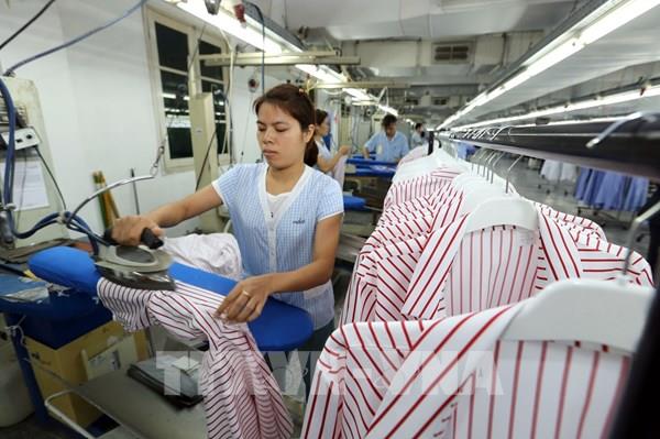 Xuất siêu đóng góp lớn trong tăng trưởng kinh tế năm 2020