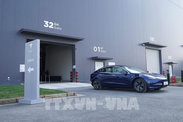 Đơn đặt hàng của Tesla tại Trung Quốc giảm 50% trong tháng 5