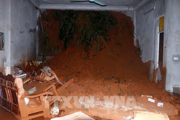 Lào Cai sẵn sàng sơ tán người dân ra khỏi khu vực nguy hiểm