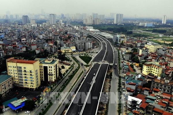 Phân luồng giao thông qua cầu cạn Vành đai 3 trên cao, đoạn Mai Dịch - Nam Thăng Long
