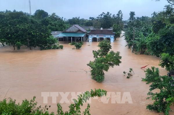 Cảnh báo lũ khẩn cấp trên các sông từ Hà Tĩnh đến Quảng Ngãi