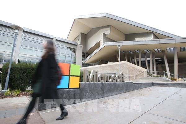 Microsoft cho nhân viên làm việc tại nhà lâu dài để tránh dịch COVID-19