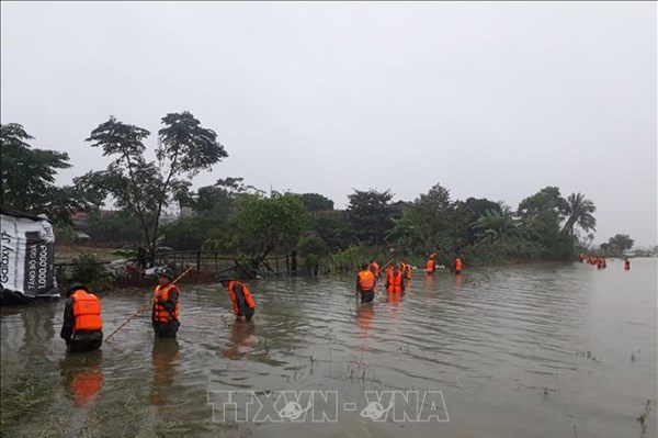 Bộ Giao thông Vận tải chỉ đạo khẩn ứng phó với mưa lũ và hoàn lưu bão số 6