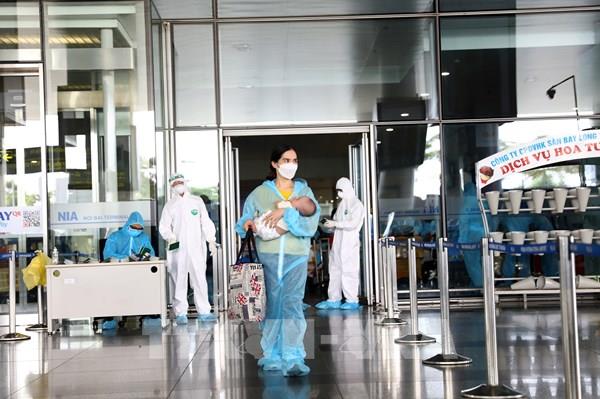 Có bộ quy trình cách ly sẽ mở lại đường bay thương mại quốc tế