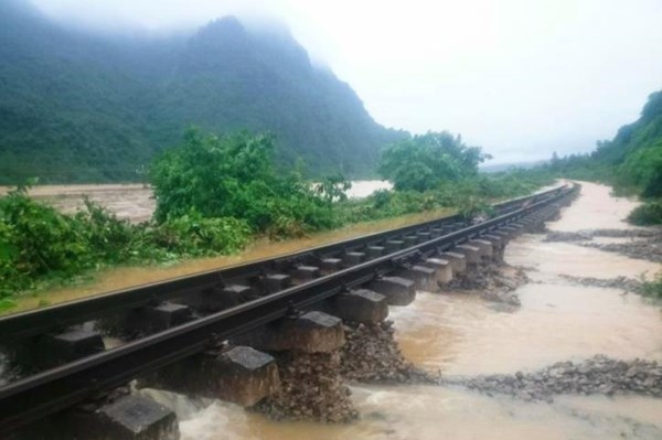 Đã thông toàn bộ tuyến đường sắt Bắc - Nam