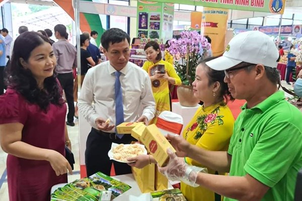 Gắn kết sản phẩm OCOP với các điểm du lịch