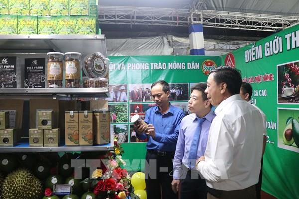 Khai mạc Hội chợ triển lãm “Sản phẩm vật tư nông nghiệp và thương mại năm 2020”
