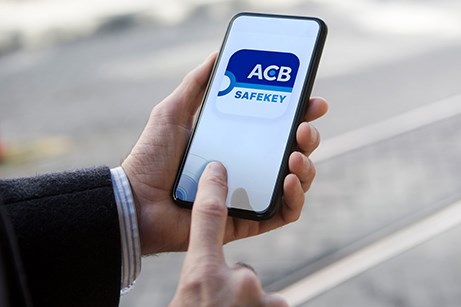 Hơn 2 triệu cổ phiếu ACB đăng ký chuyển niêm yết sang sàn HOSE