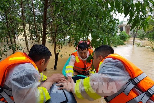 Quảng Trị: Mưa lũ làm ngập lụt 82 xã, phường và thị trấn, 2 người thương vong