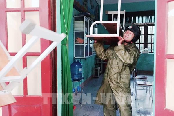 Mưa lũ kéo dài, học sinh nhiều nơi ở Hà Tĩnh được nghỉ từ ngày mai