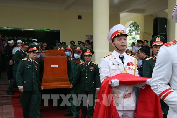 Vụ sạt lở tại Thủy điện Rào Trăng 3: Tiễn đưa các anh về với đất mẹ