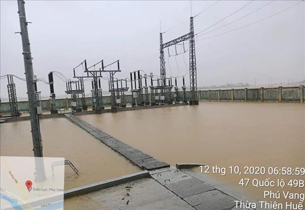 Điện lực miền Trung đã cấp điện trở lại cho gần 47.000 khách hàng