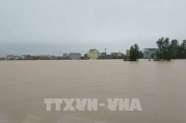 Lũ trên các sông tại Hà Tĩnh đang lên chậm, lũ tại Quảng Bình đạt đỉnh và đang xuống