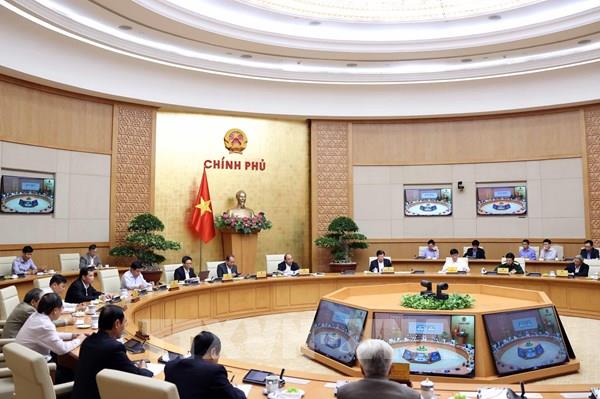 Thủ tướng Nguyễn Xuân Phúc: Tích cực cứu hộ, cứu nạn, đảm bảo an toàn