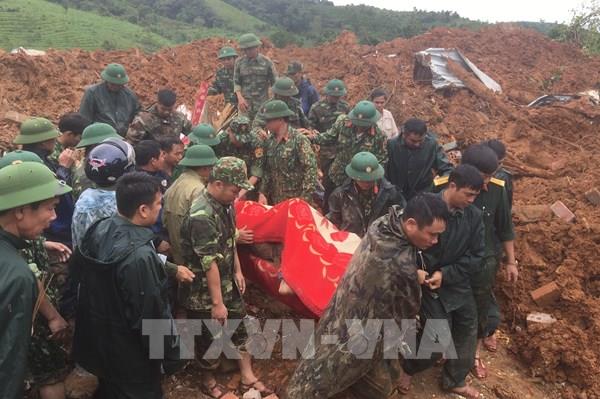 Đã đưa được thi thể Thượng úy công an hy sinh khi đi cứu nạn về Đông Hà