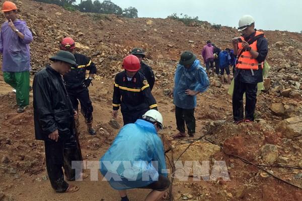 Vụ sạt lở tại Thủy điện Rào Trăng 3: Còn 3km sẽ thông tuyến đến Thủy điện Rào Trăng 3