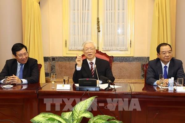 Tổng Bí thư, Chủ tịch nước Nguyễn Phú Trọng trao quyết định bổ nhiệm và tiếp các Đại sứ