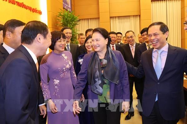 Chủ tịch Quốc hội tiếp các Đại sứ, Trưởng cơ quan đại diện Việt Nam ở nước ngoài