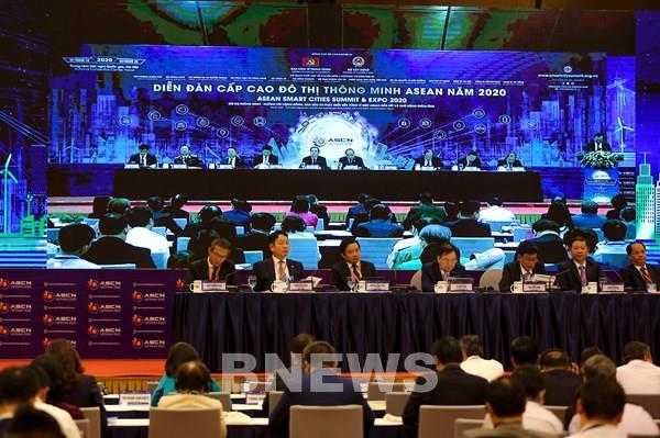 Chủ tịch Tập đoàn FPT: Thành phố thông minh là cách lựa chọn thông minh để phát triển