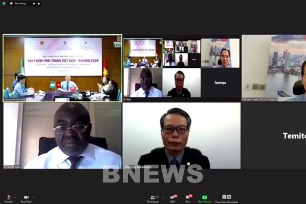Nhiều nhà nhập khẩu Nigeria quan tâm sản phẩm thời trang Việt Nam