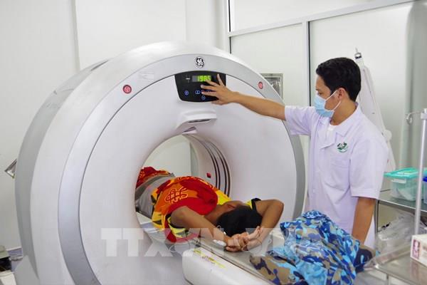 Bệnh viện Đa khoa Khánh Hòa tiếp nhận hệ thống chụp mạch máu số hóa