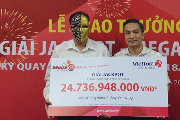 Vietlott trao giải Jackpot hơn 24 tỷ đồng
