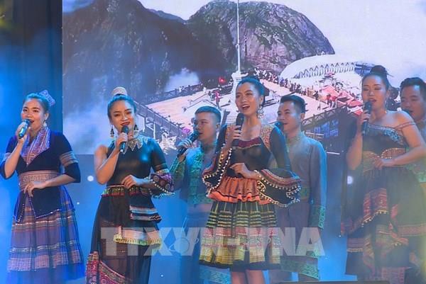 Hàng nghìn du khách tham gia Ngày văn hóa Hàn Quốc tại Sa Pa, Lào Cai