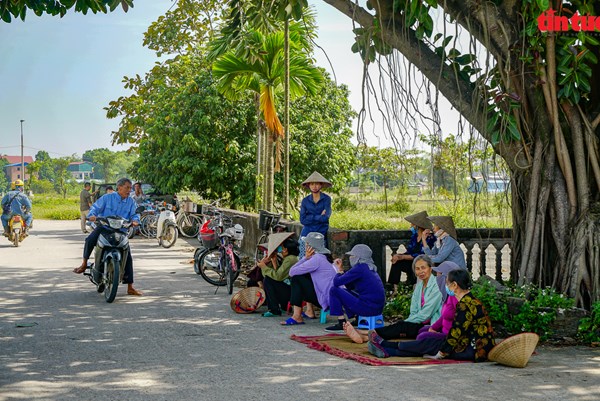 Hà Nội lên phương án lưu trữ rác tạm thời