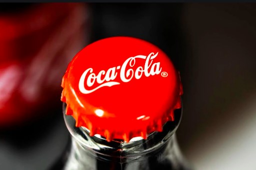 Coca-Cola cải cách hoạt động để phục hồi doanh số