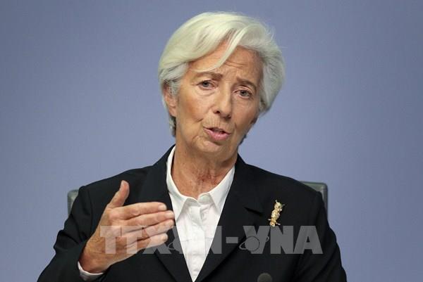 ECB chuẩn bị tung ra thêm các biện pháp kích thích kinh tế