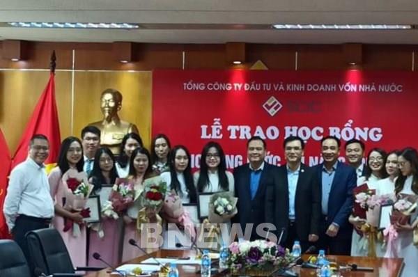 SCIC trao học bổng nâng bước tài năng trẻ năm 2020