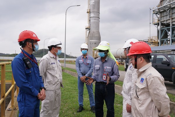 Ứng phó bão số 9: PVN chủ động phương án bảo vệ an toàn các công trình dầu khí