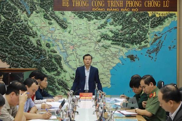 Tích cực tìm kiếm người, tàu mất tích, khắc phục hậu quả bão lũ