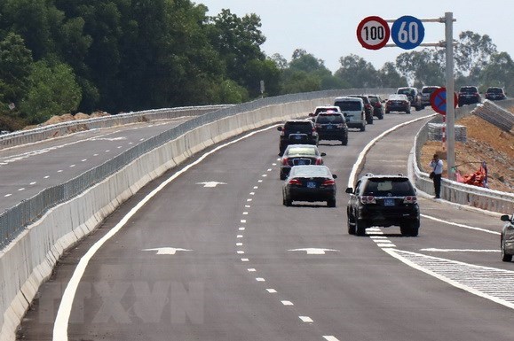 Phê duyệt hai gói thầu dự án cao tốc Bắc – Nam trị giá gần 2.000 tỷ đồng