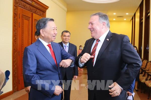 Hoa Kỳ viện trợ Việt Nam 2 triệu USD để khắc phục hậu quả thiên tai