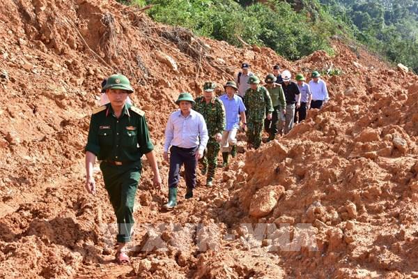 Vụ sạt lở tại Thủy điện Rào Trăng 3: Đưa thân nhân người mất tích vào hiện trường